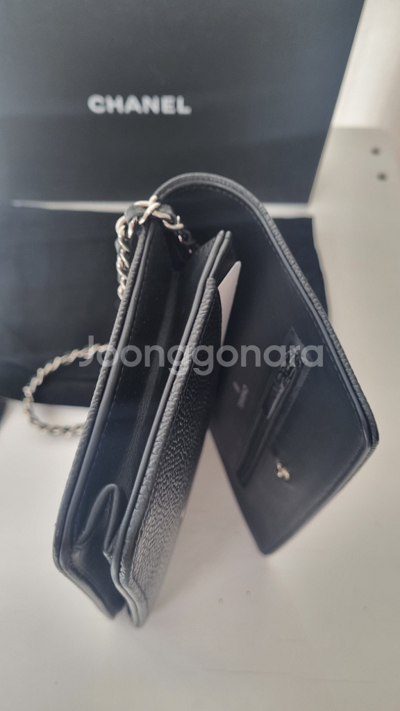 샤넬woc 타임리스 캐비어 블랙 은장--5