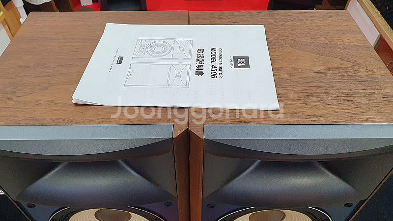 JBL-4306 모니터스피커--3