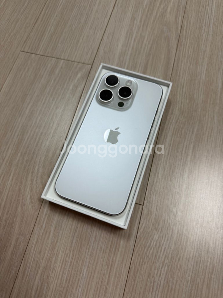 아이폰 15pro 128 화이트티타늄--9