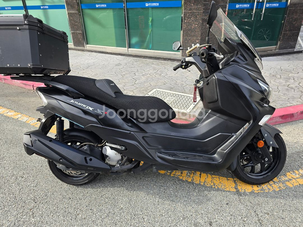 전국 무료탁송 양산 직거래 조이맥스z+ 300 21년식--1