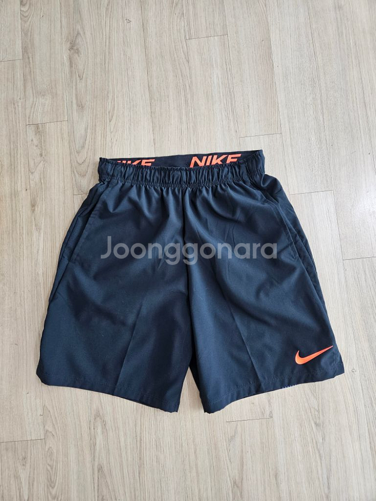 나이키 드라이핏 남성 반바지 정품(새상품)--1