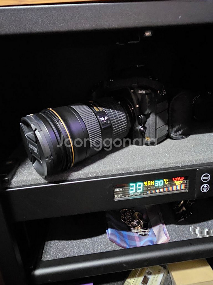 니콘 D850 신품급 팝니다--3