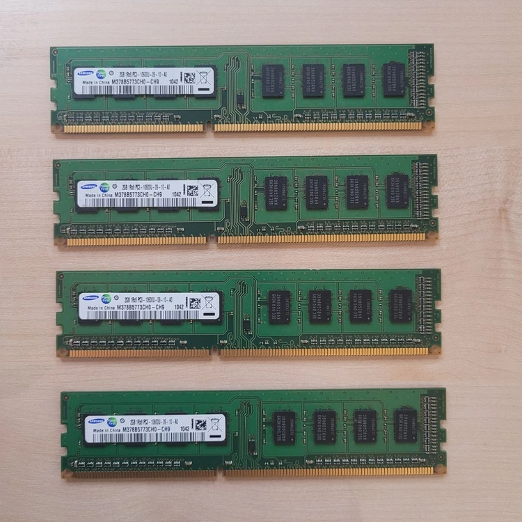 2GB 1Rx8 PC3-10600U-09-10-A 이미지