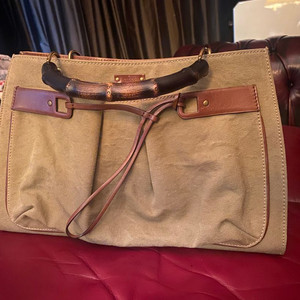 구찌 뱀부 한정판 캔버스 토트백