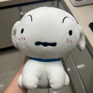 흰둥이 (인형 뽑기로 뽑음)