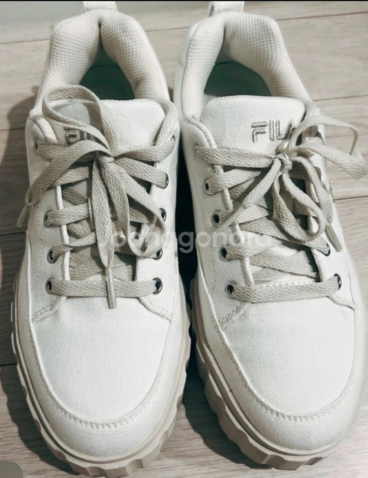 (네고없음) FILA 250 운동화판매합니다--1