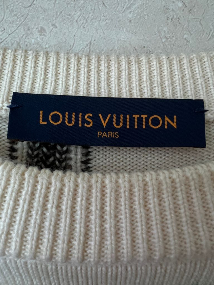 루이비통 NBA 콜라보 니트 이미지