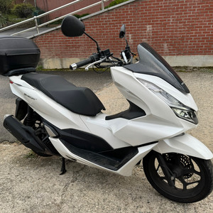 혼다 pcx125 21년식 abs 짧은키로수 팝니다