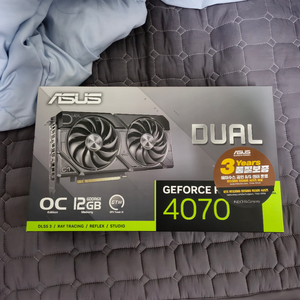 ASUS DUAL RTX 4070 O12G EVO