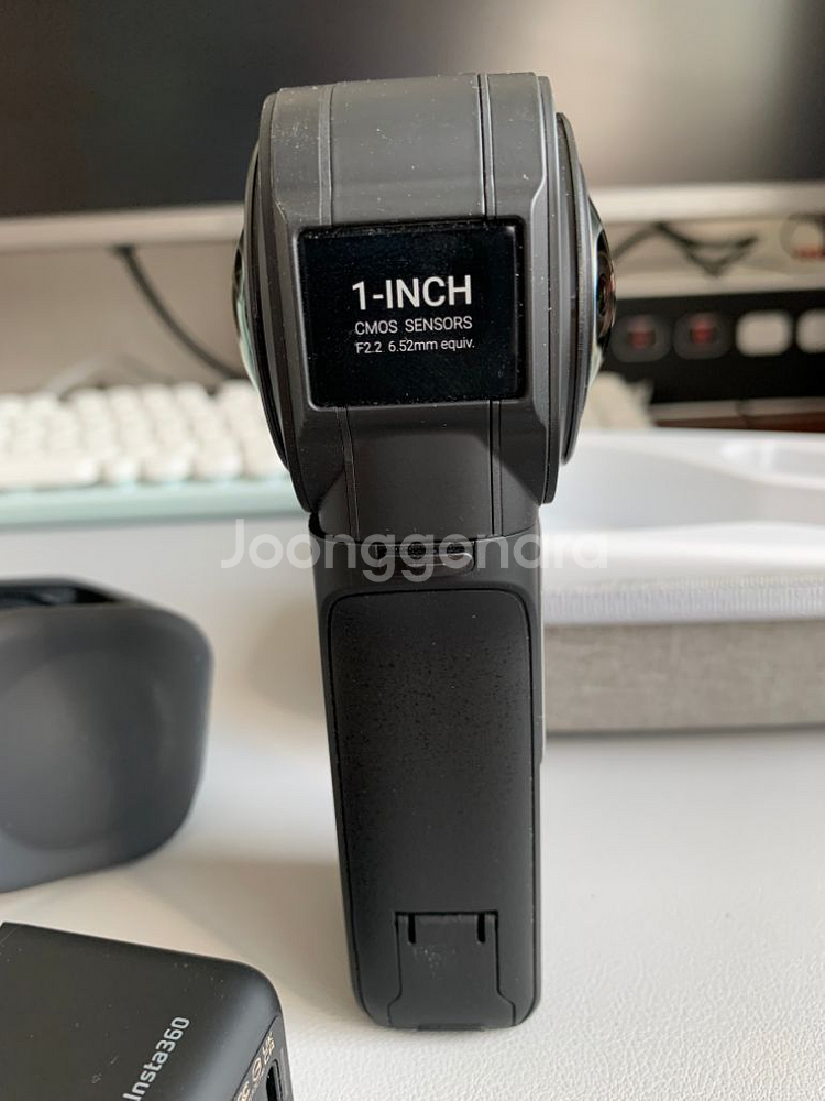 깨끗한 Insta360 ONE RS 1인치 팔아요.--1