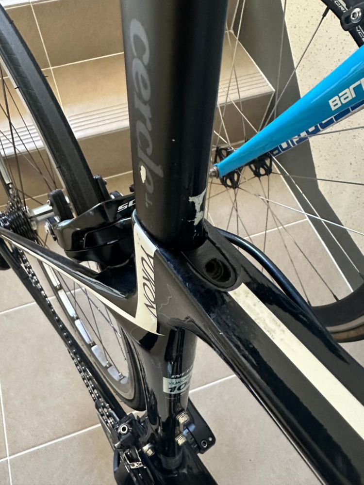 인피자 유콘105 풀카본 로드 급처--2