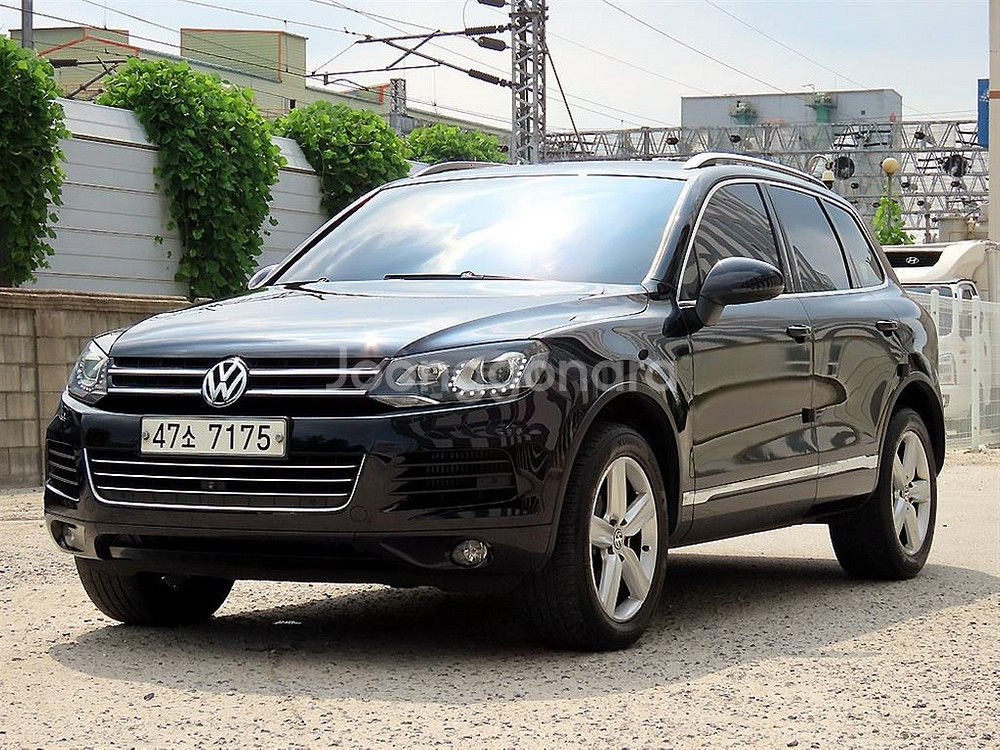 @13년식 뉴투아렉(2세대) 3.0 V6 TDI 블루--1