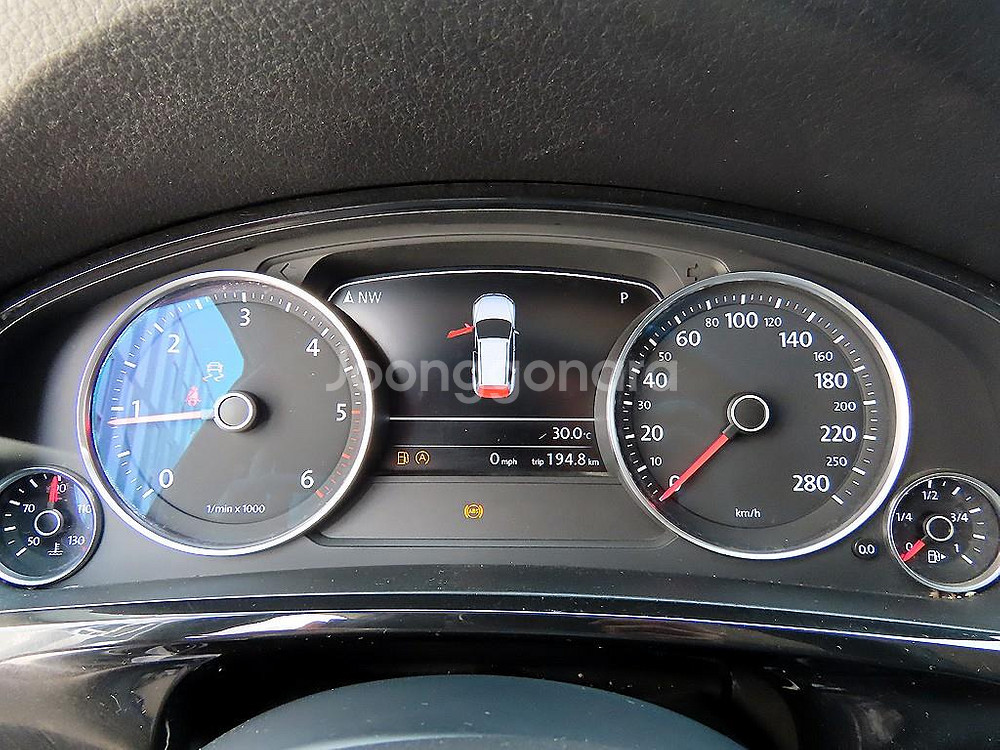 @13년식 뉴투아렉(2세대) 3.0 V6 TDI 블루--8