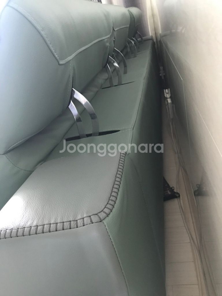 벤스소파 소가죽 쇼파 4인용 파우치형 펍니다. 소가죽--2