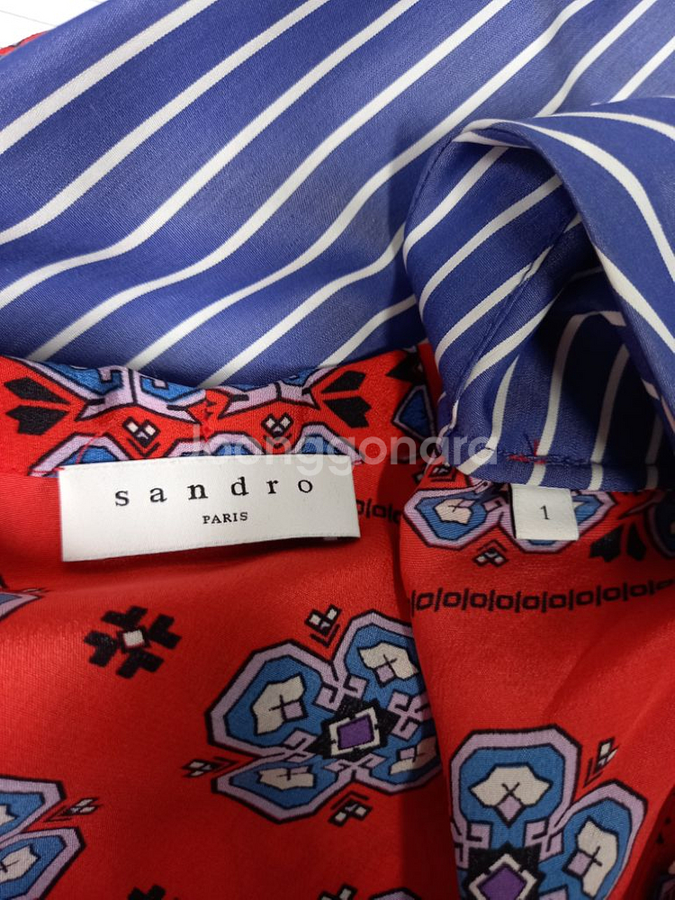 새 산드로 SANDRO 춘추 긴팔블라우스 55--6