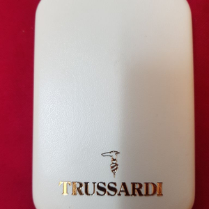 트루사르디 라이터 ( TRUSSARDI )