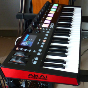 AKAI advance49