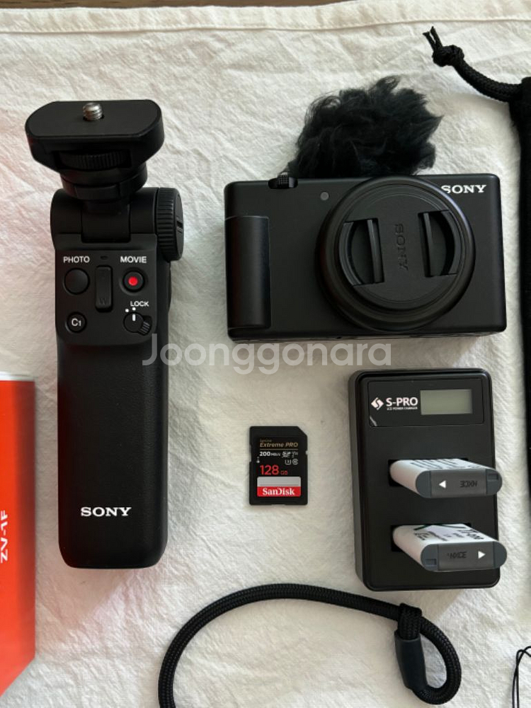소니zv-1f 브이로그카메라+슈팅그립+부속품 풀세트--1
