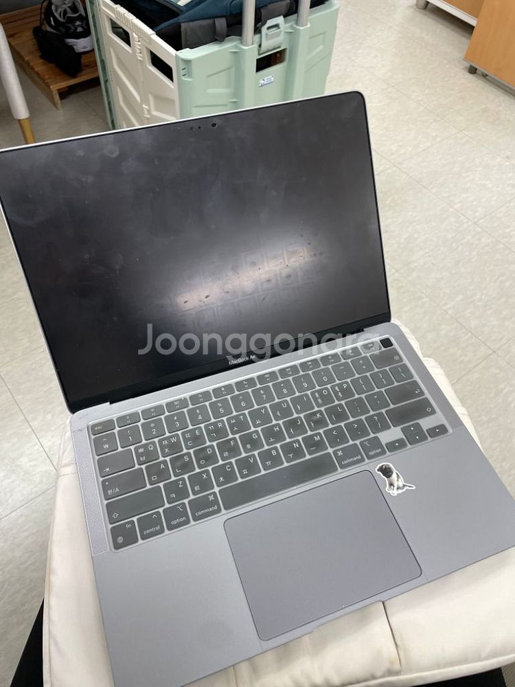 맥북에어 m1 256G--2