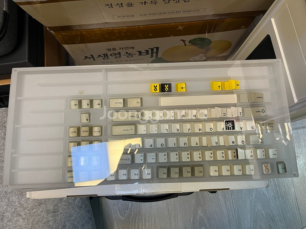 gmk키캡 및 키보드 팝니다--2
