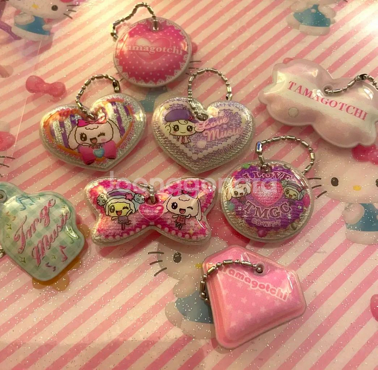 반다이 피스DX 다마고치 한정 고전 에폭시 키링--4