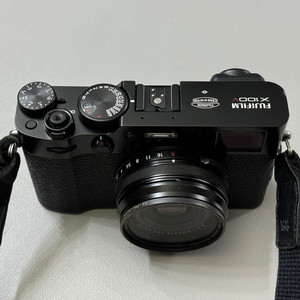 x100v