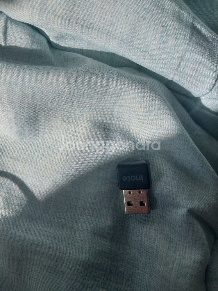 밥쇽 무선 이어폰 팝니다--2