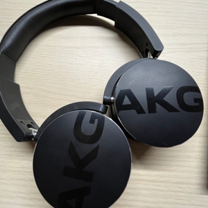 AKG 헤드셋 무선 블루투스 헤드셋 이어폰 팔아요