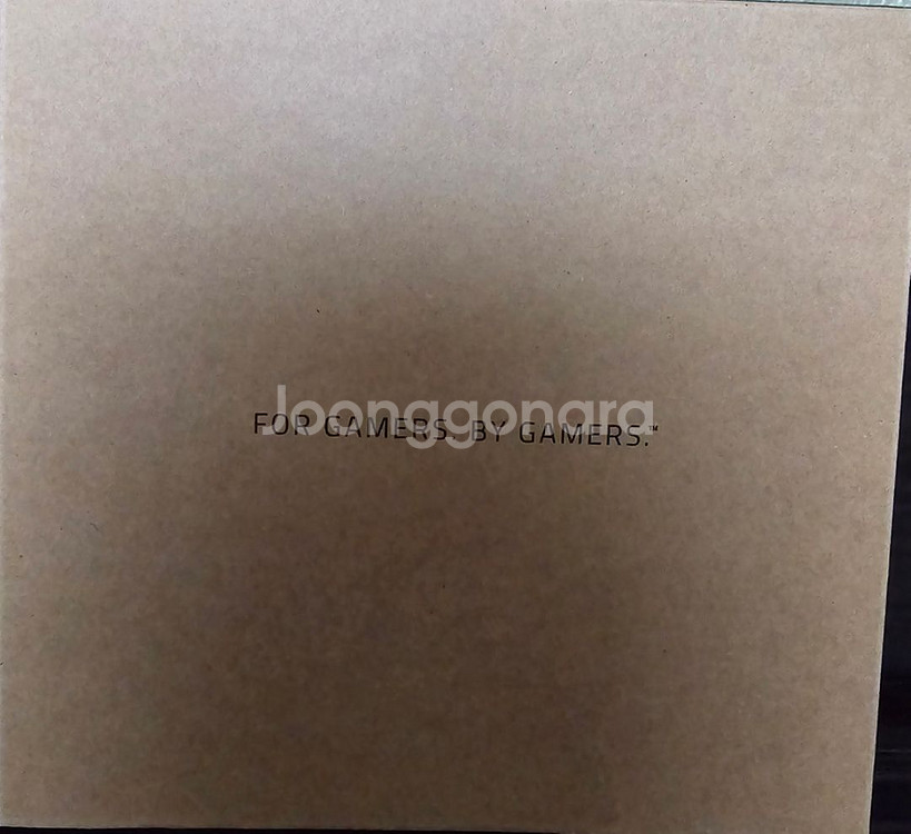 레이저 울버린 V3 Pro 무선 컨트롤러 판매합니다--1