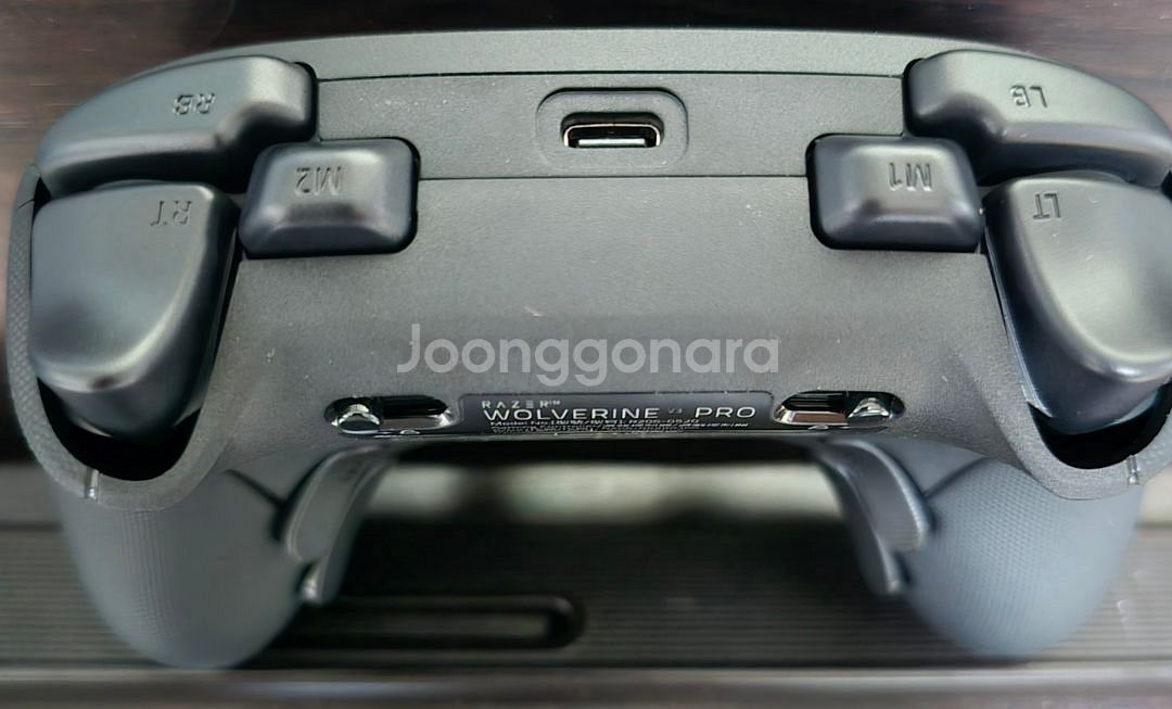 레이저 울버린 V3 Pro 무선 컨트롤러 판매합니다--6