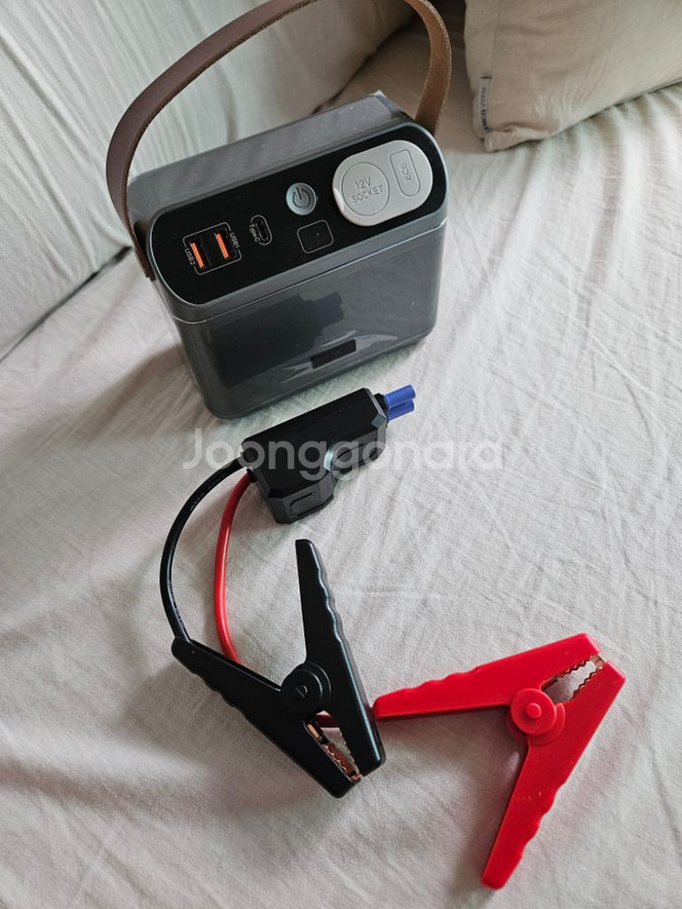 미니 파워뱅크 60000mAh 캠핑용 휴대용 점프스타터--1