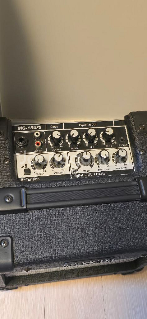 cort 일렉기타 + 앰프 mg-15DFX--3