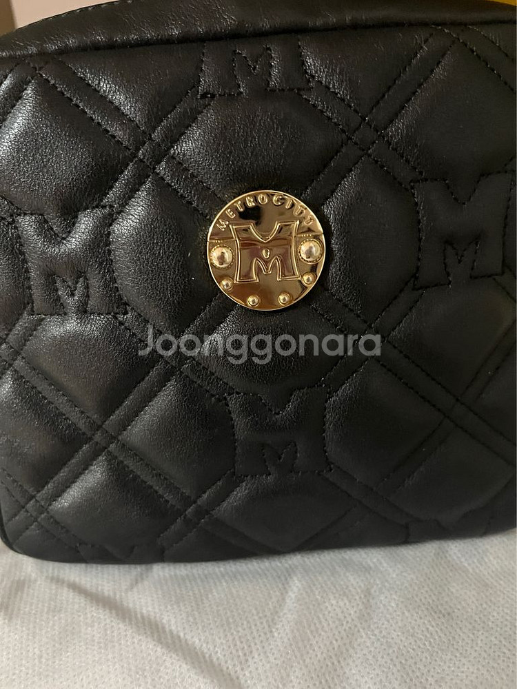 메트로시티 블랙 미니백 크로스백--6