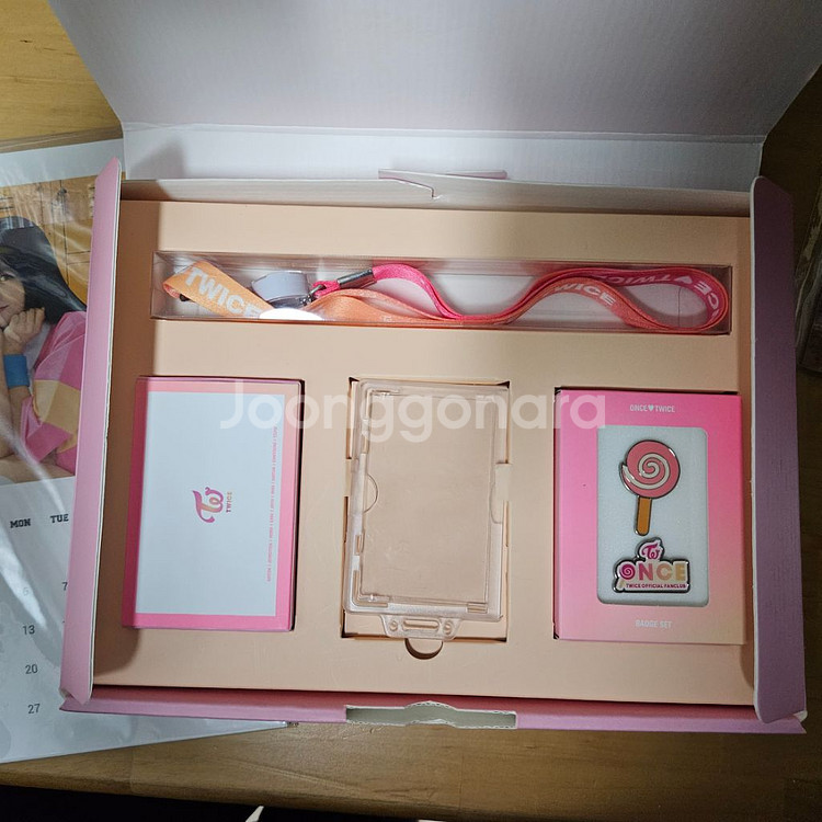 트와이스 스쿨룩스 한정판 응원봉과 가방 ar및원스1기--6