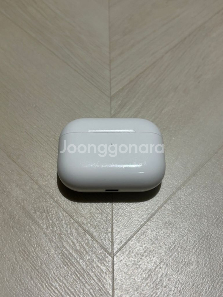 에어팟프로 판매합니다!--0
