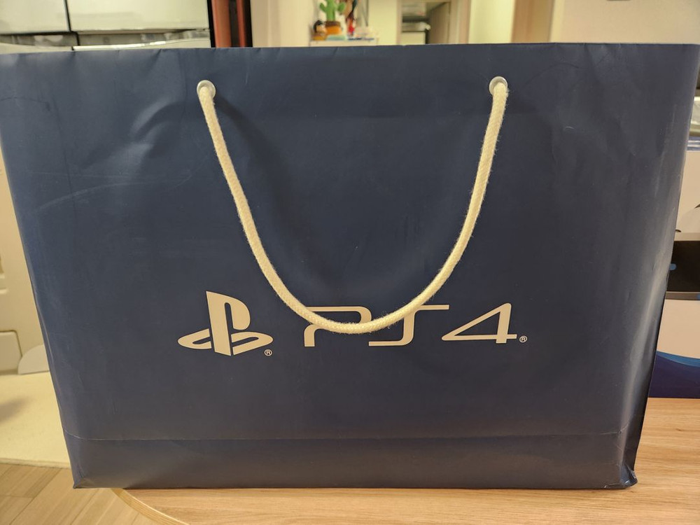 플스4 프로 + VR 풀셋트 팝니다. 이미지