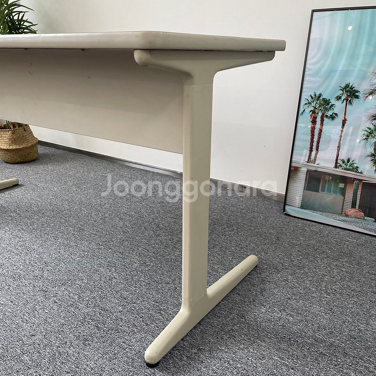 허먼밀러 액션오피스 빈티지데스크 150cm--3