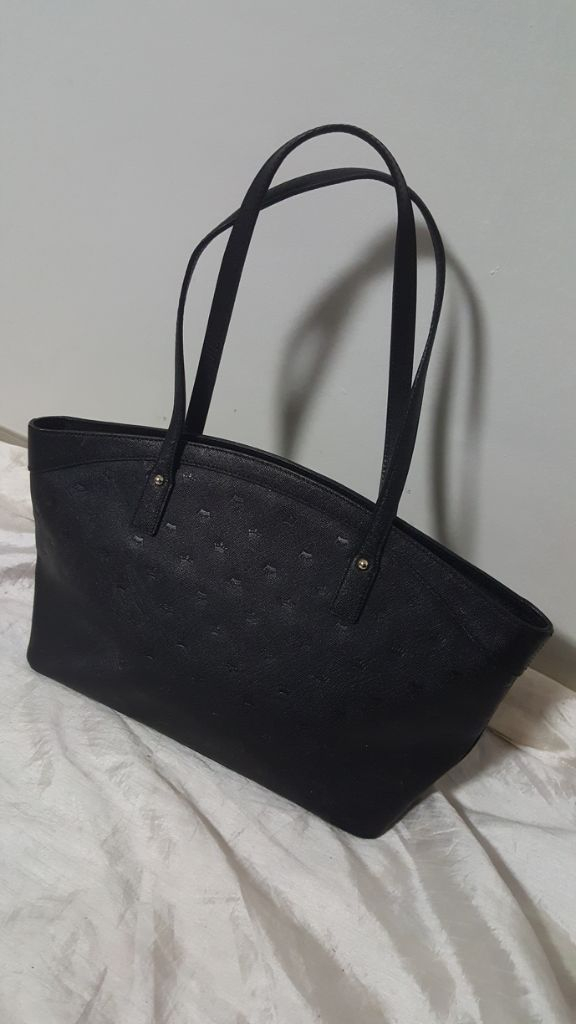 제이에스티나 가방 쇼퍼백 숄더백 사피아노 가죽가방 이미지