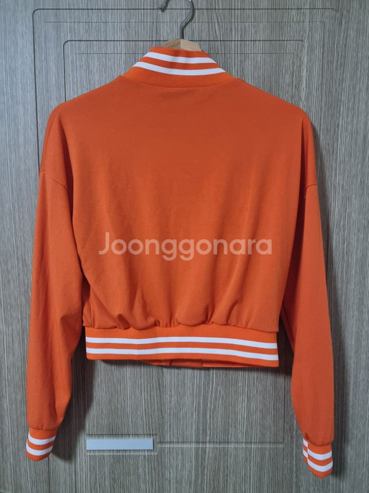 오렌지 점퍼 자켓--1