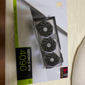 rtx4090 슈프림x 3개월사용 팝니다