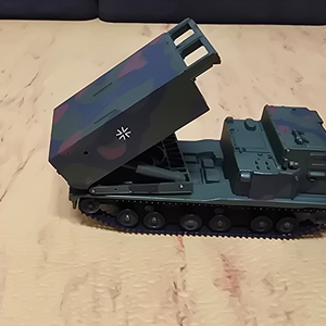 M270MLRS 1:72