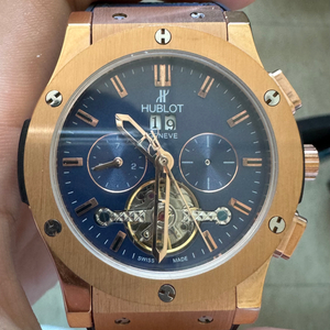 HUBLOT 빅뱅 오리지널 시계 팝니다