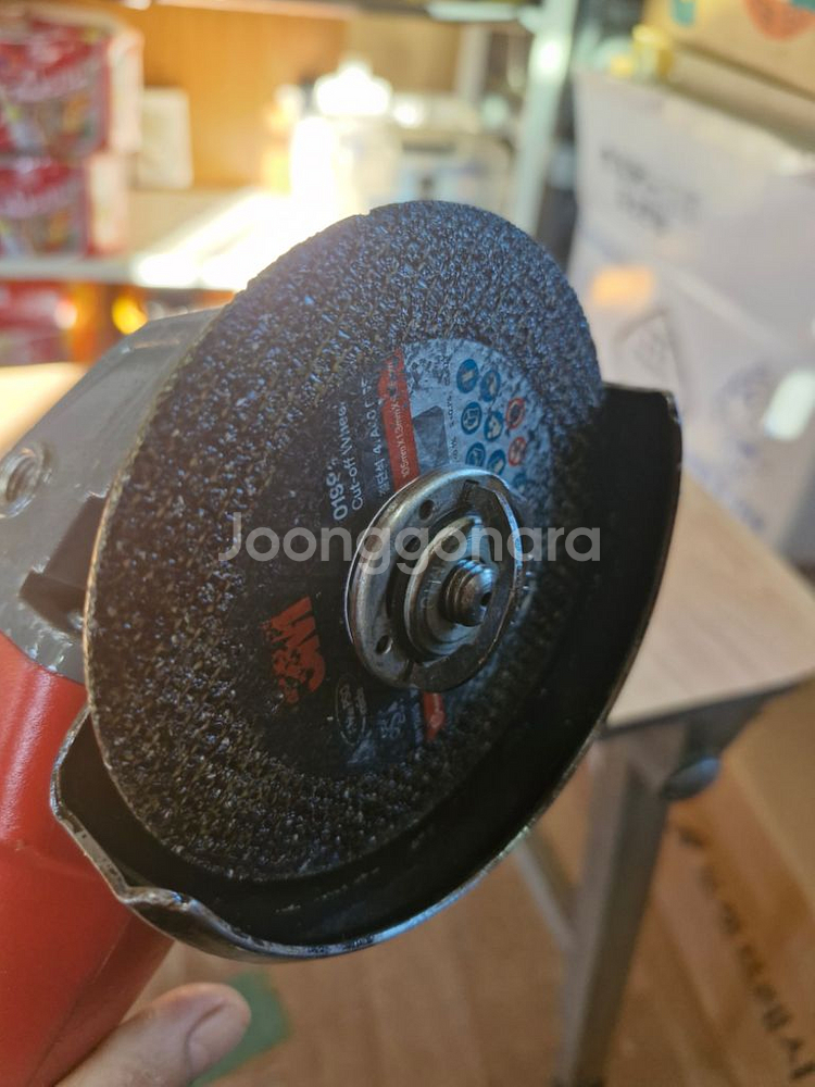 밀워키충전그라인더 M18 FSAG 100X배터리포함.3--7