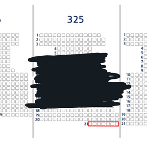와일드카드 2차전 3루네이비 325블럭 2연석