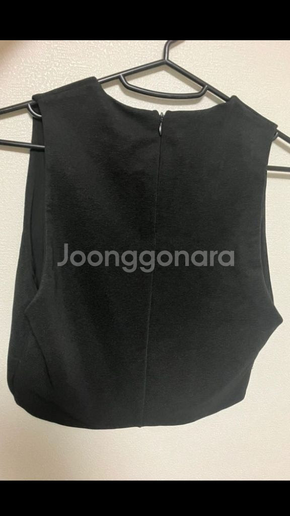 ZARA 검정 탑(새상품)--2