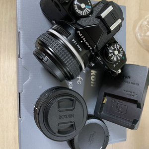 nikon zfc 렌즈kit + 추가렌즈