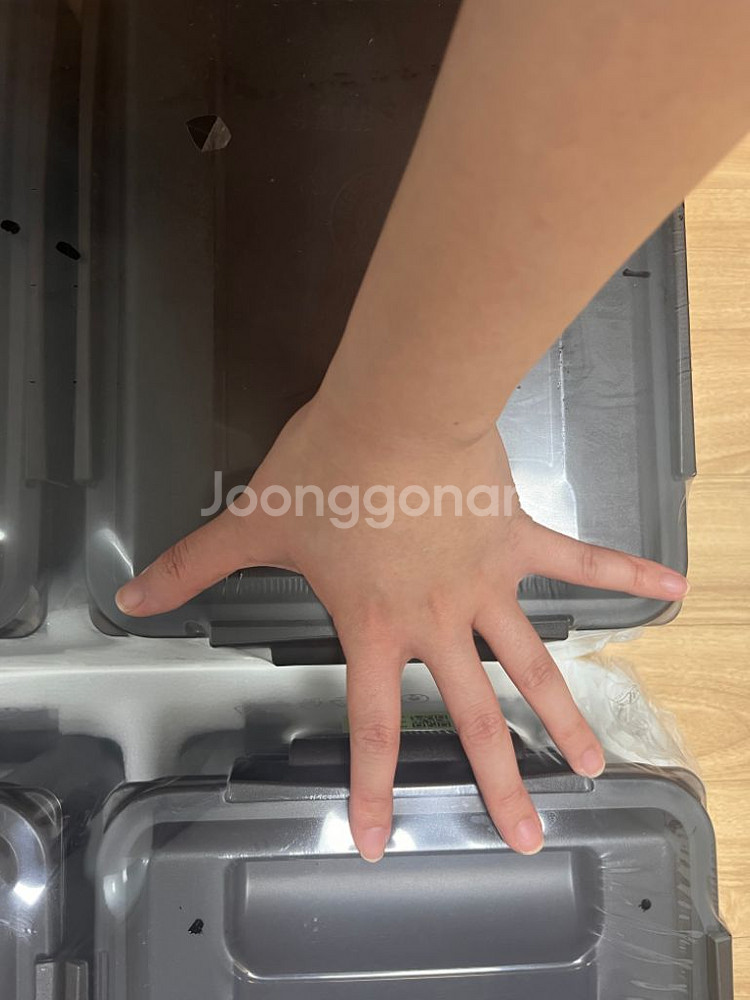 삼성 김치냉장고 통 4개--1