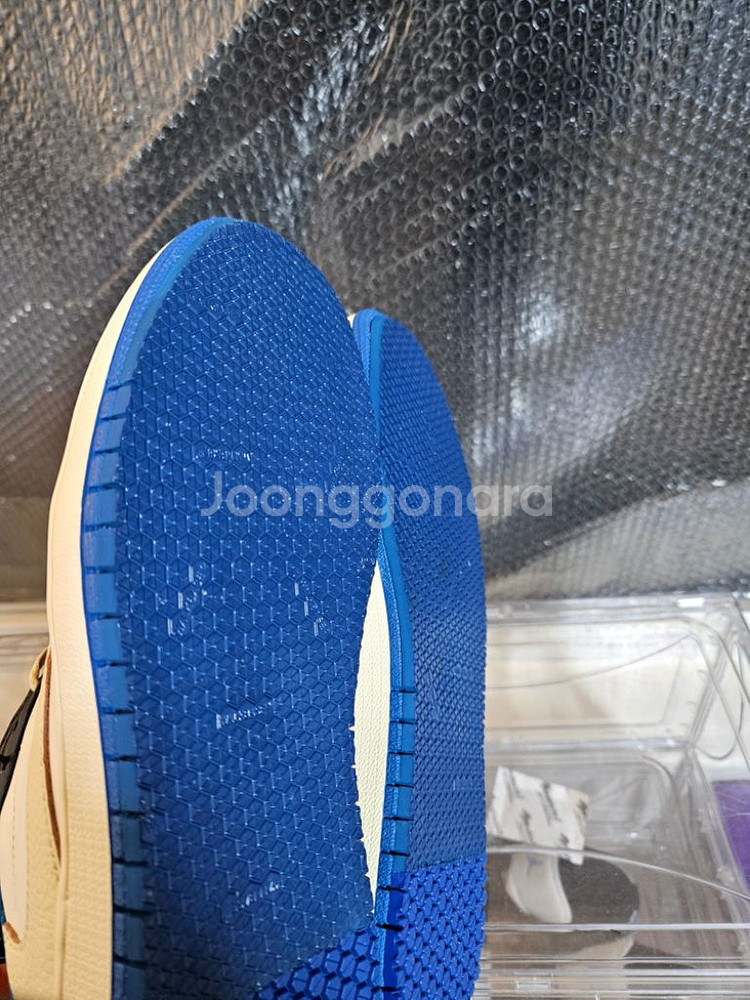 (새상품)조던 트래비스스캇 프라그먼트로우 프스캇265--2
