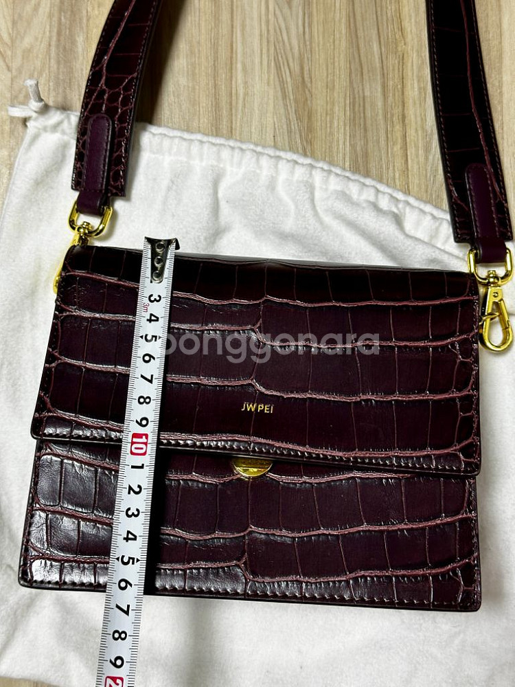 JWPEI 미국브랜드 악어무늬 비건백--9