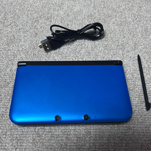 닌텐도 3DS XL 128GB (3DS+DS+고전게임)